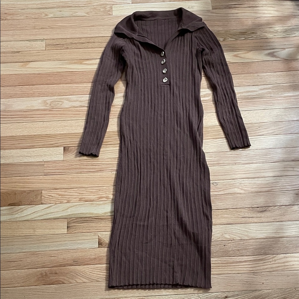 Elegant Brown Ribbed Knit Dress
